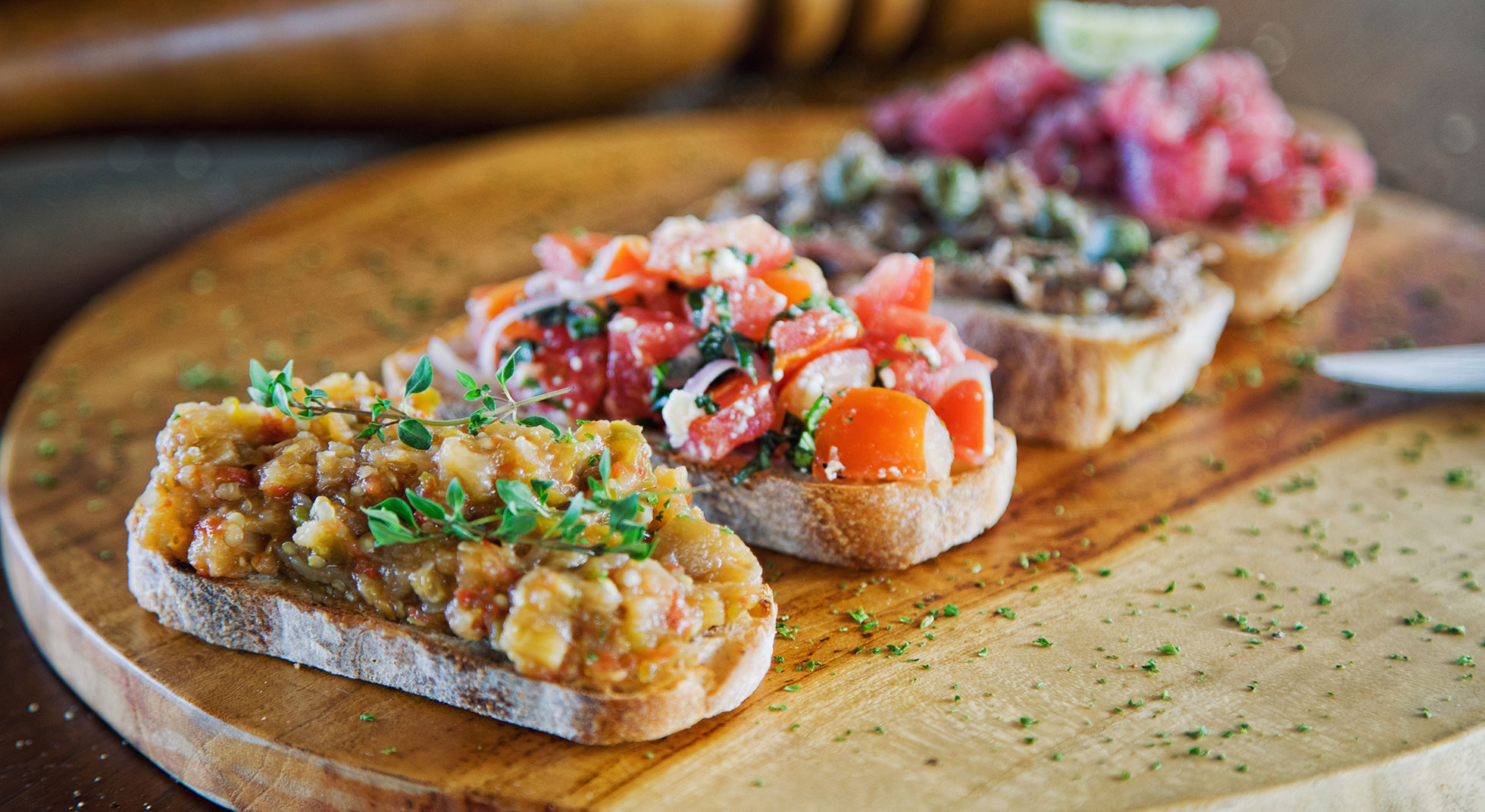 Bruschette invernali: tante ricette croccanti da provare | AIA Food