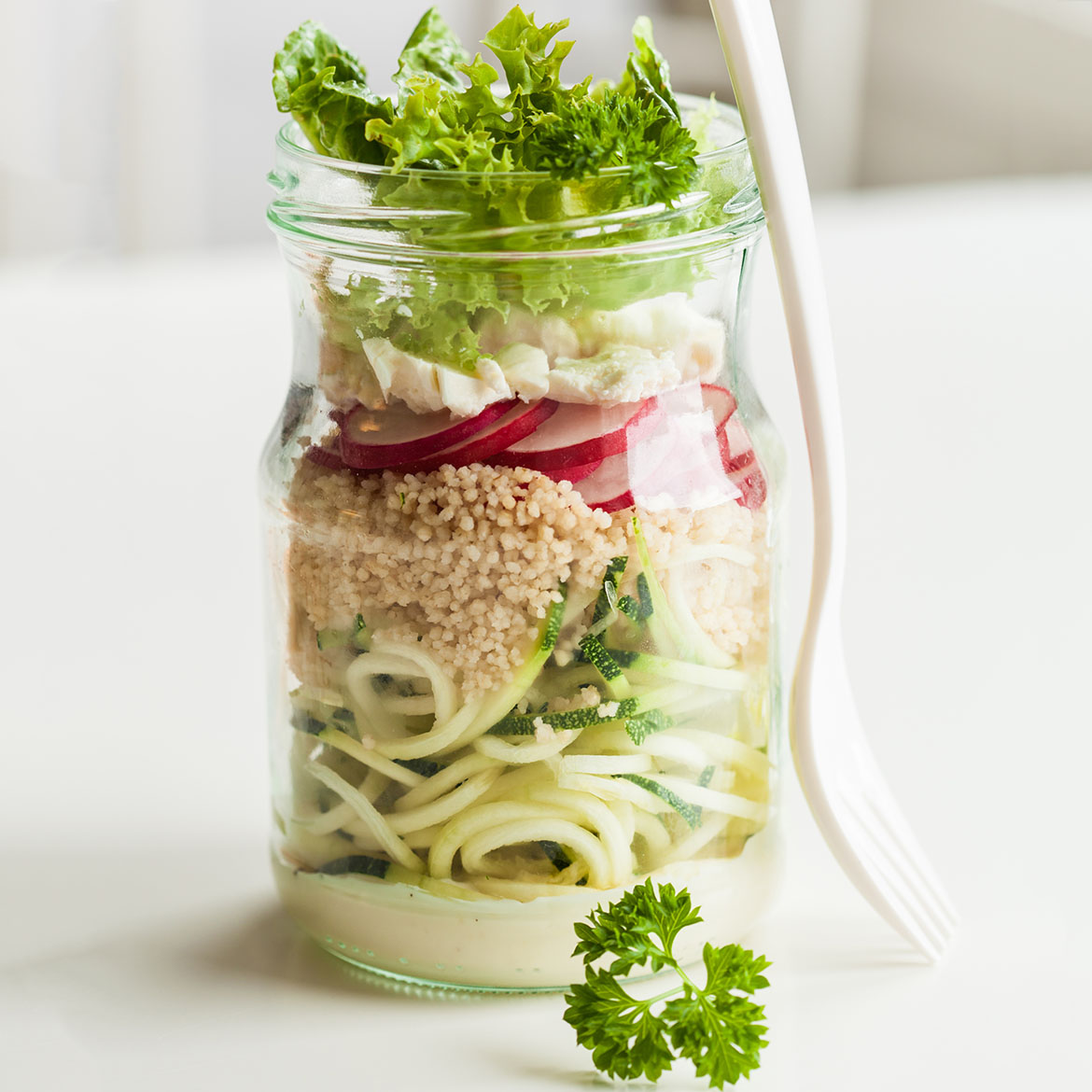 Insalata in barattolo con tagliatelle e pollo AIA Food