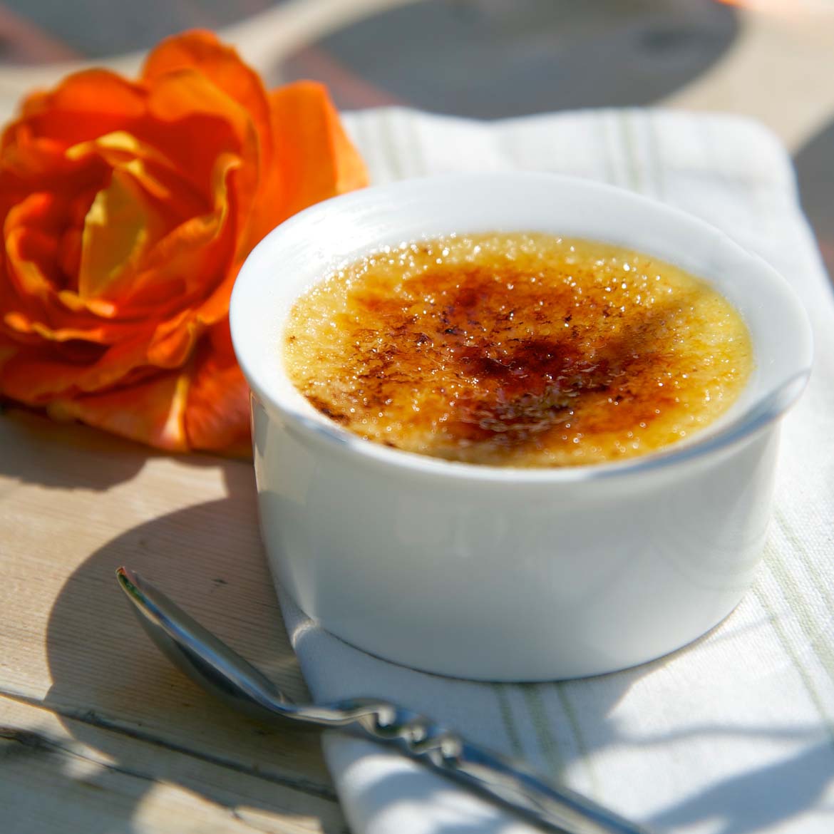 Crema Catalana Mit Muskat Zucker Kruste Von Rosi — Rezepte Suchen