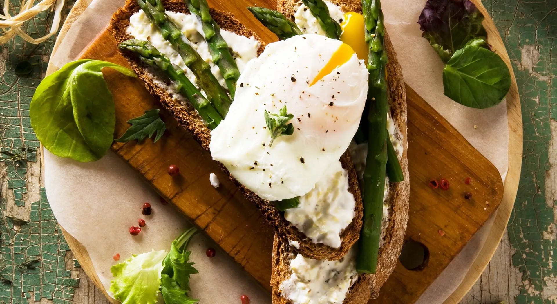 Delicious bruschetta, how to toast bread without burning it