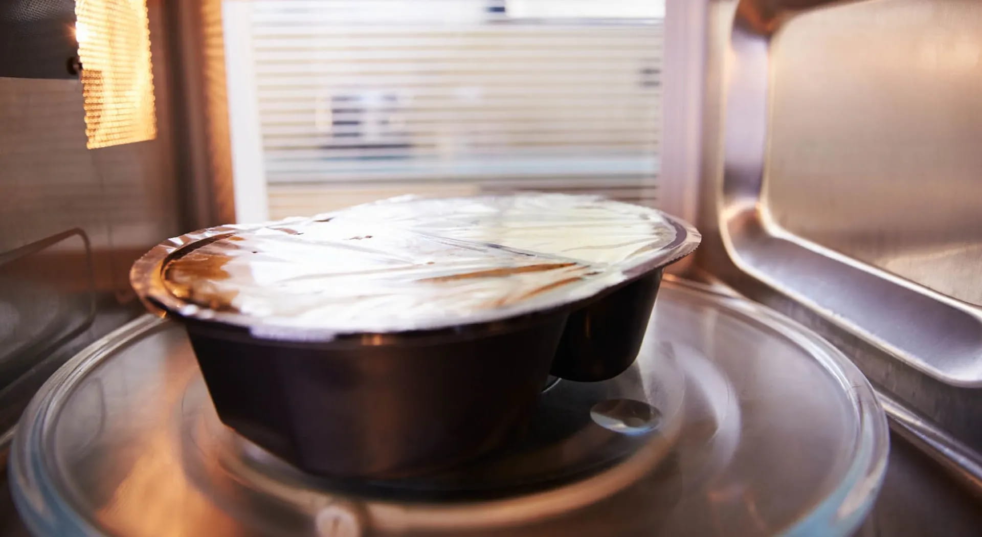 Forno a microonde: 5 errori da evitare