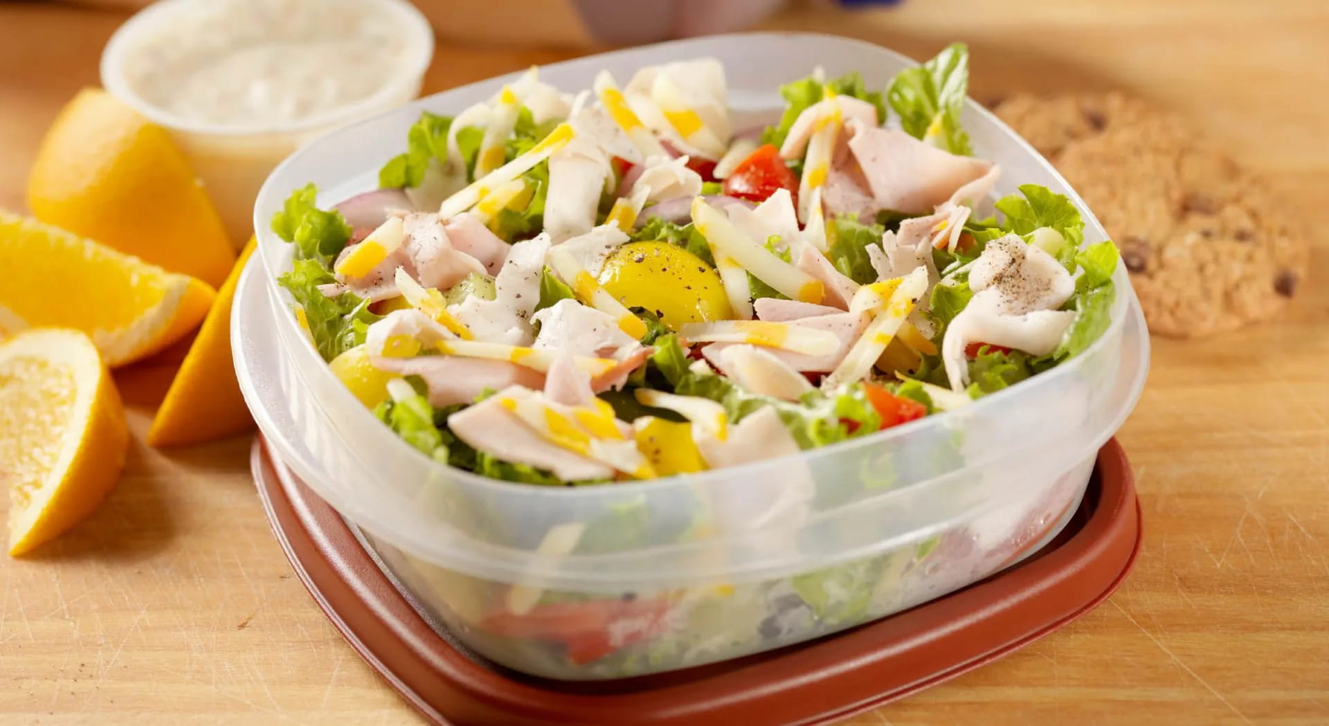 How to clean the lunch box container