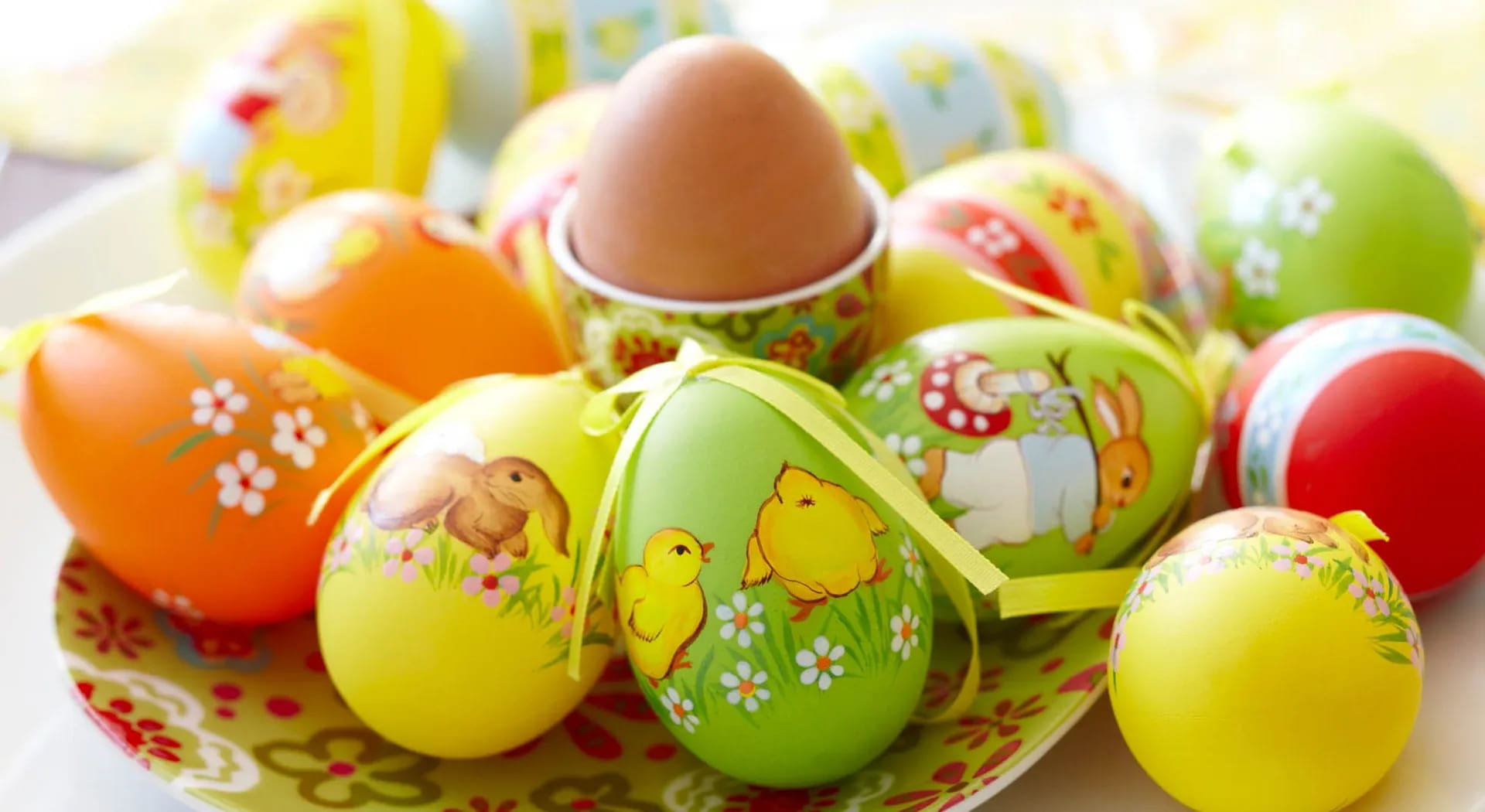 Decorated hard-boiled eggs for Easter: ideas to personalize them