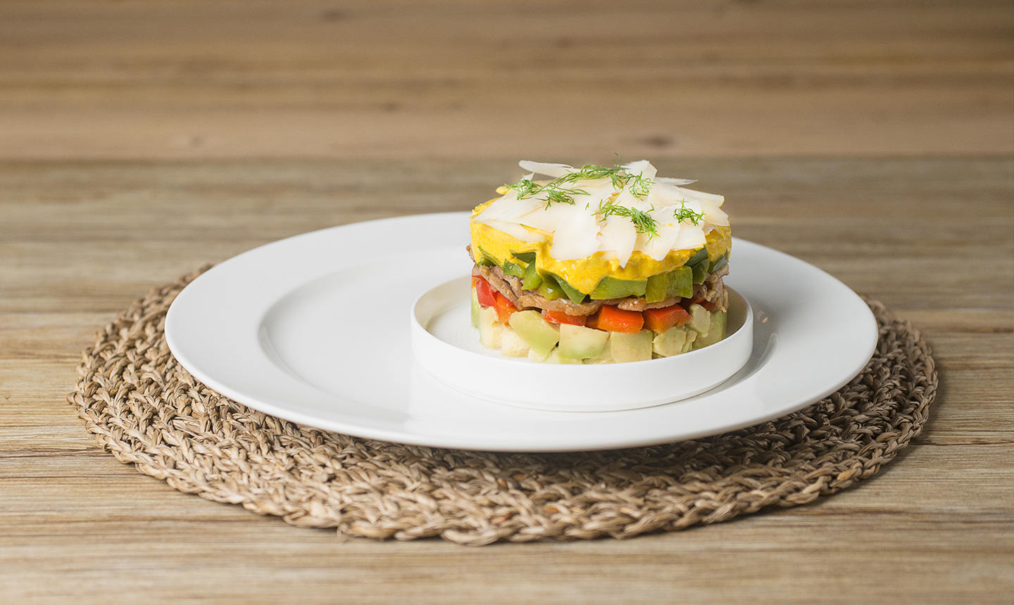 avocado_tartare_chicken_kebab