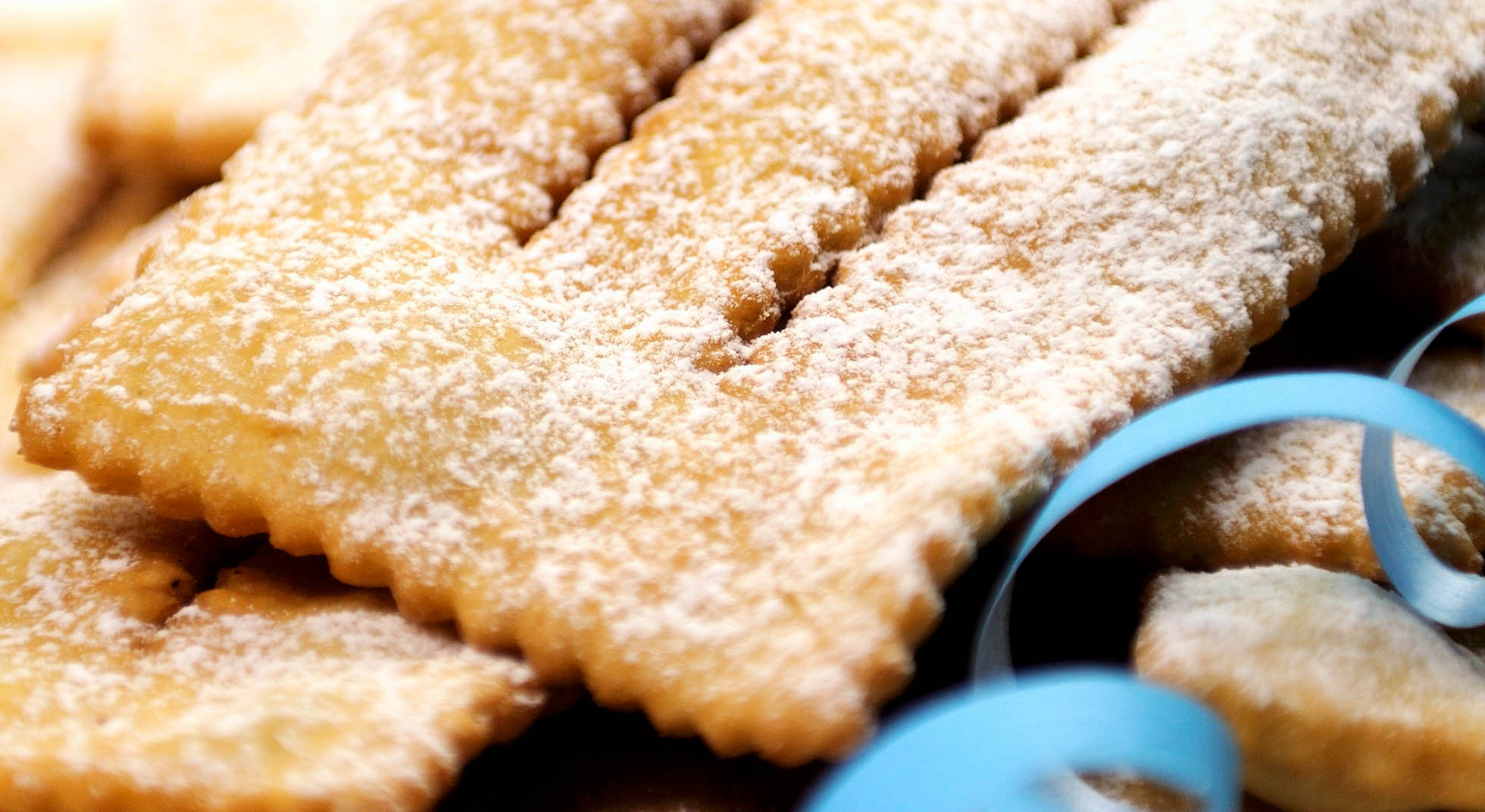 Stelle filanti di frolla per Carnevale, ricetta semplice e al forno