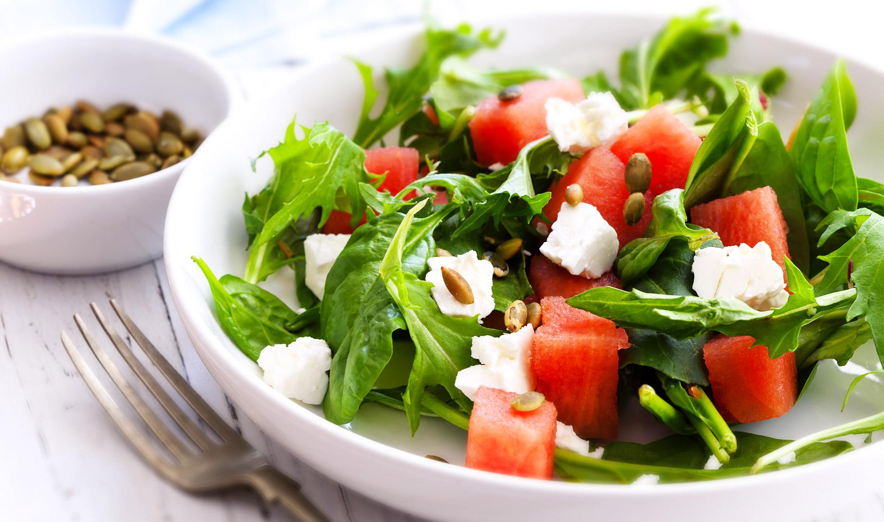 Insalata con l'anguria: le ricette imperdibili | AIA Food