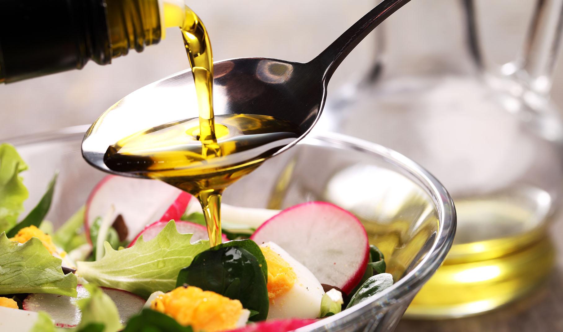 Come condire l’insalata, tutti i segreti e i consigli AIA Food