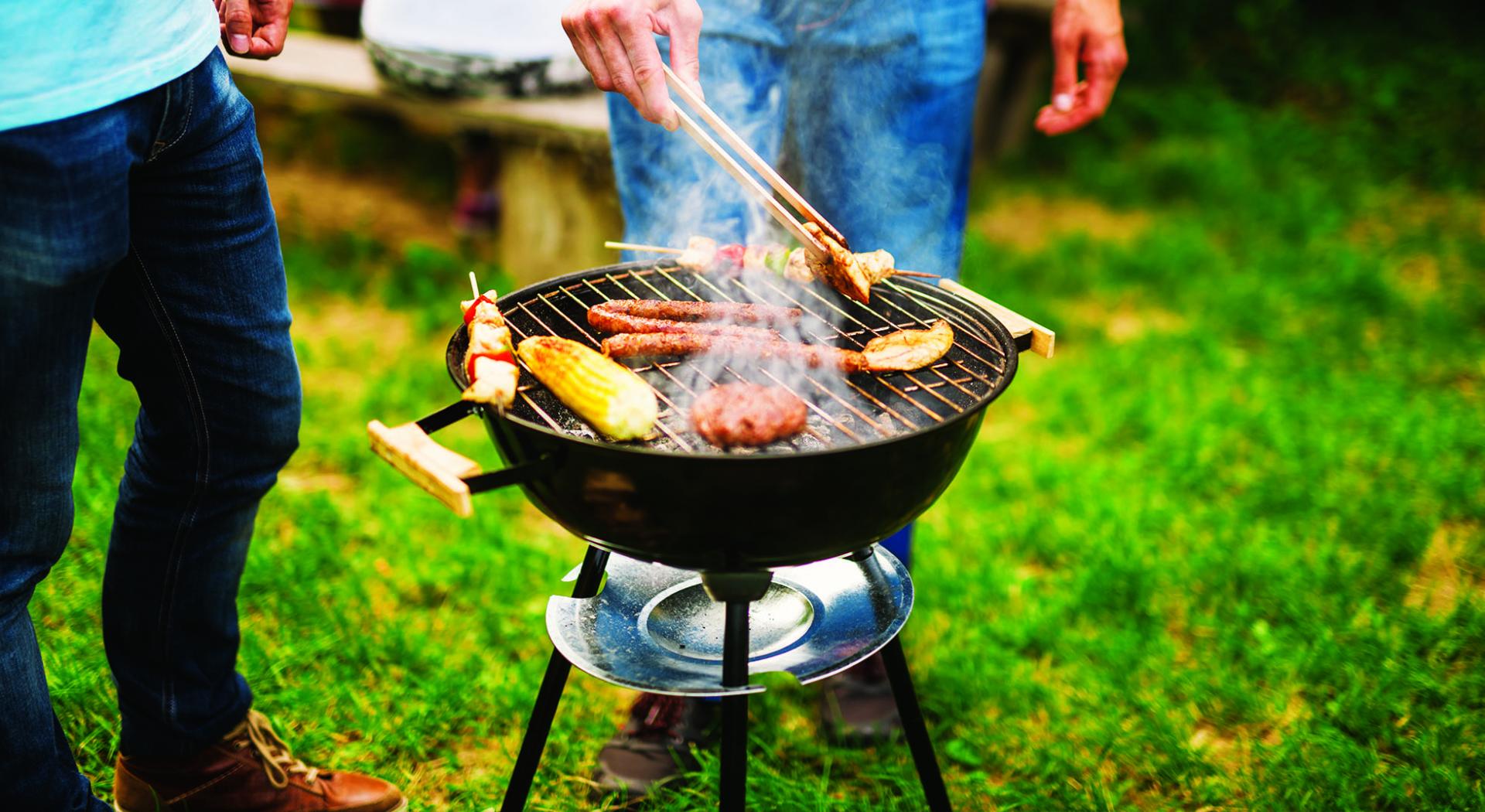 Carbone, elettrico, gas: scegliere il barbecue giusto!