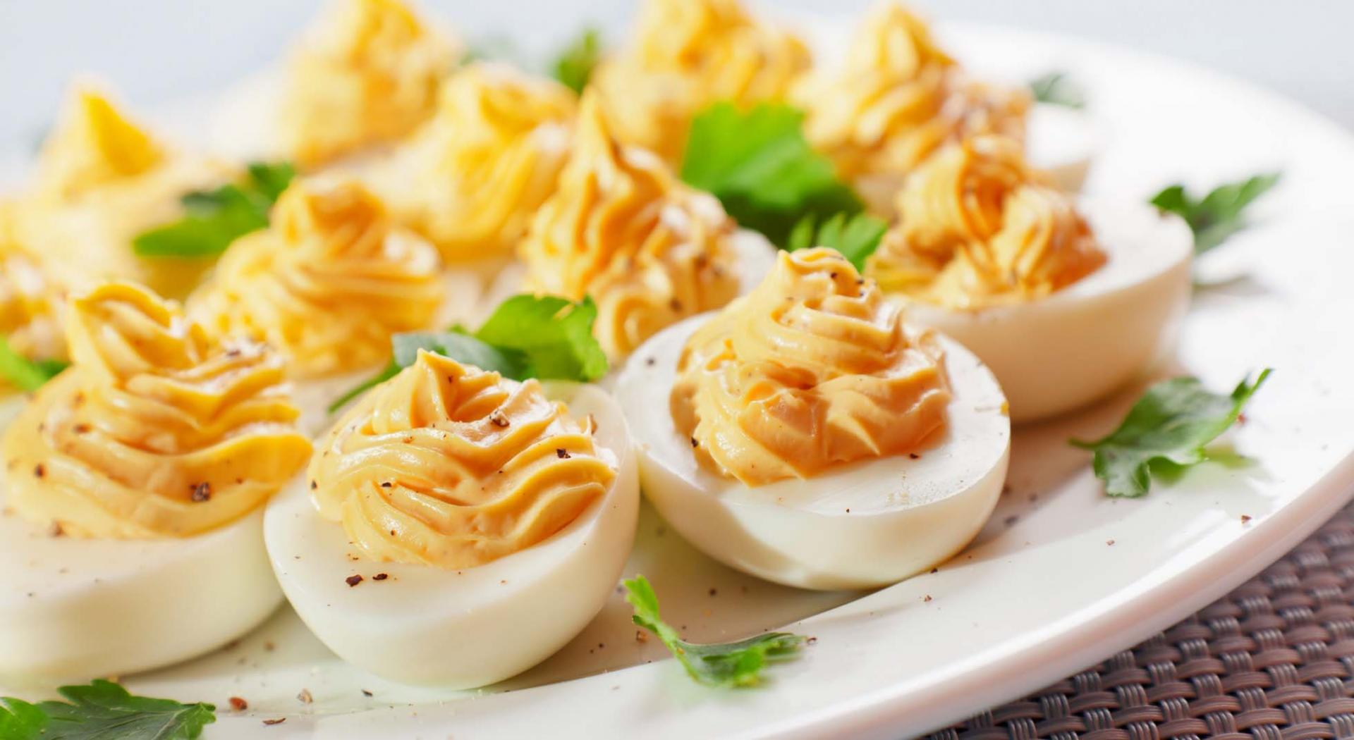 Piatti A Base Di Uova Ricette Salate Con Le Uova 5 Piatti Velocissimi Da Preparare Aia Food