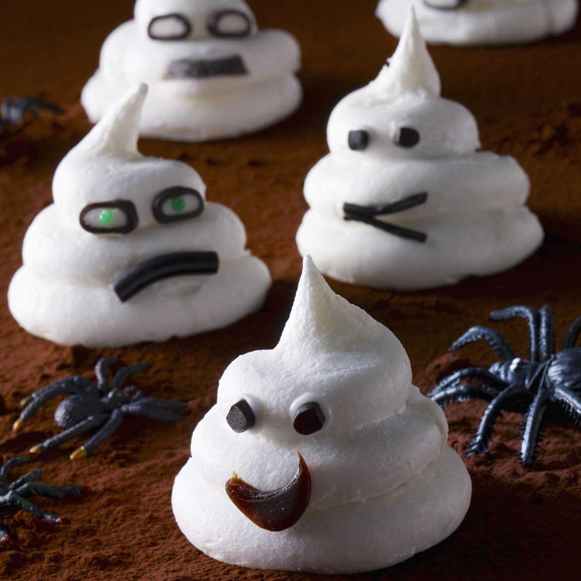 Meringhe fantasmini, la ricetta per i dolcini di Halloween ...