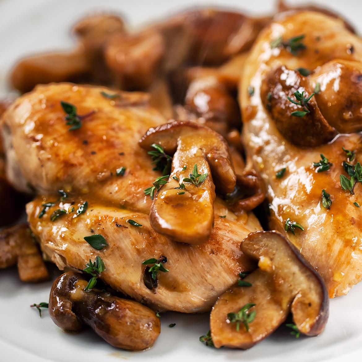 Pollo ai funghi, la ricetta facile | AIA Food