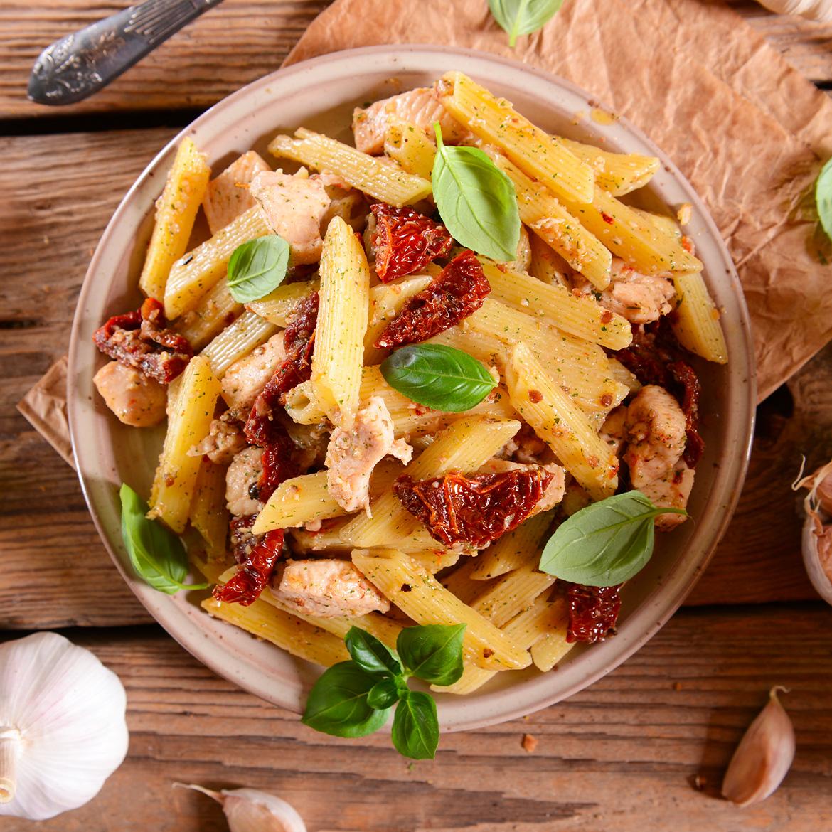 Pasta Fredda Con Tacchino Ricotta E Pomodorini Secchi Aia Food