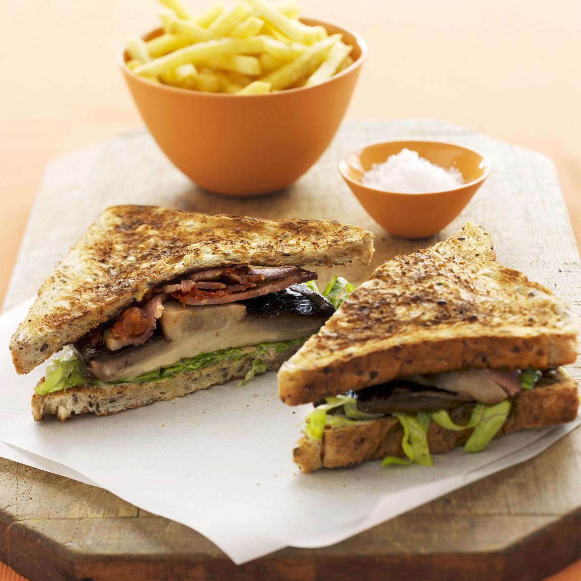 Sandwich con pancetta e funghi AIA Food